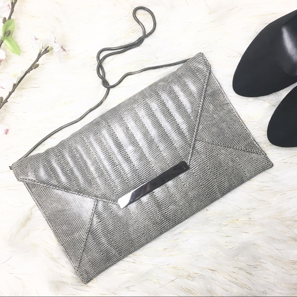 Sondra Roberts• scale pleated envelope clutch with strap shoulder bag
